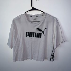 Pumas Woman’s White T-shirt Medium